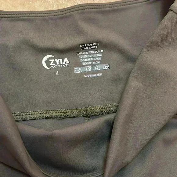 COPY - ZYIA - Picture 3 of 4